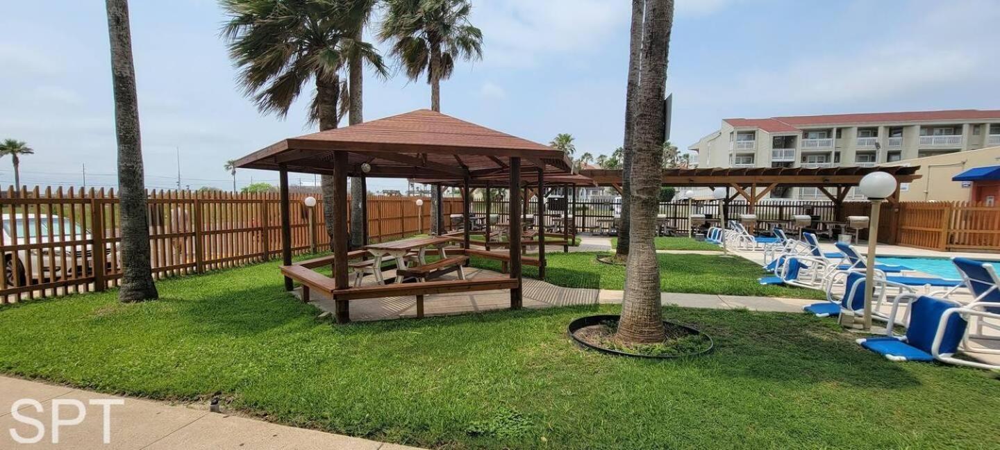 Beach Access Condo With Pool, Hot Tub Area & Bbq - Gulfview I - Unit 213 South Padre Island Zewnętrze zdjęcie