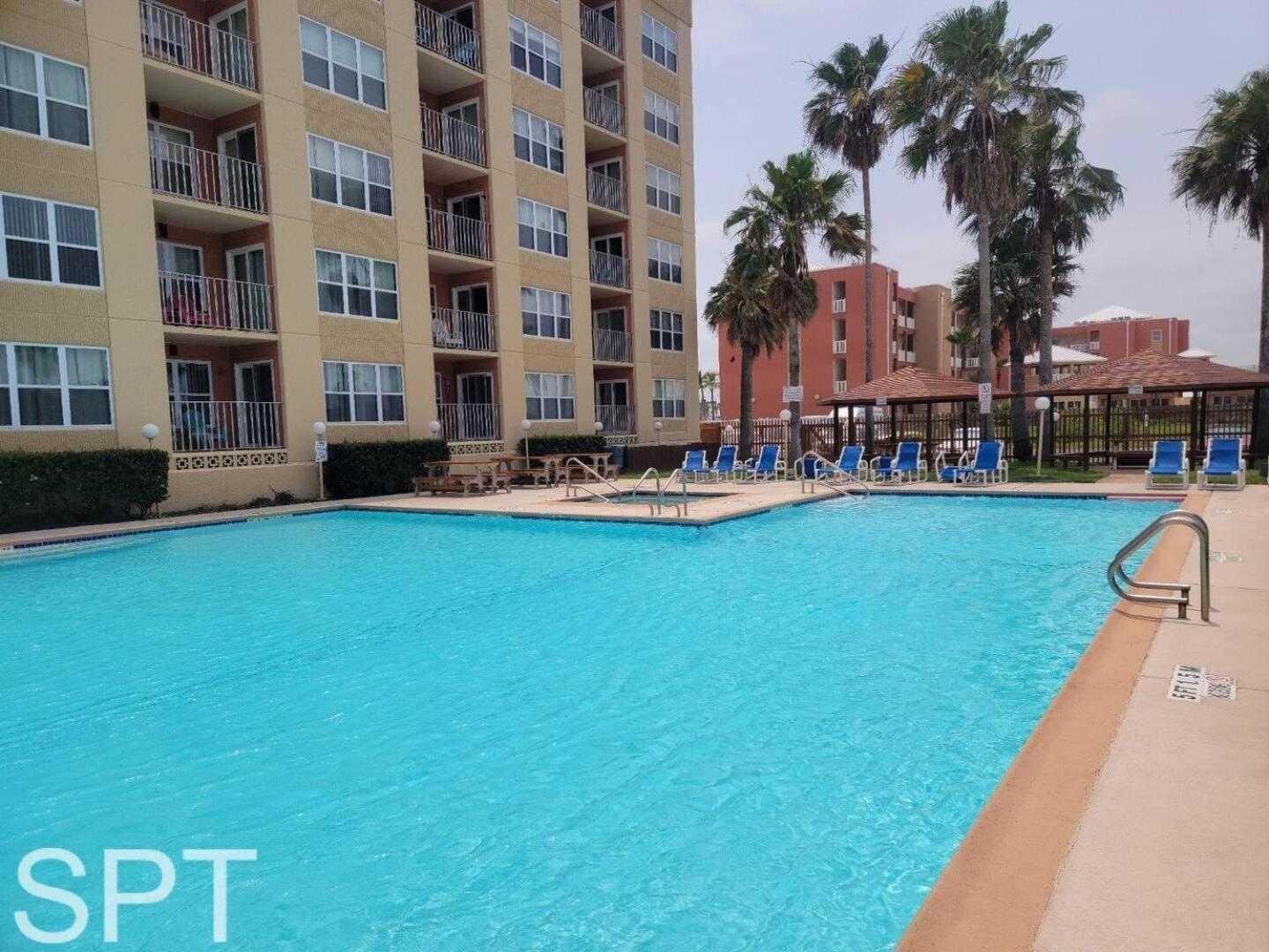 Beach Access Condo With Pool, Hot Tub Area & Bbq - Gulfview I - Unit 213 South Padre Island Zewnętrze zdjęcie