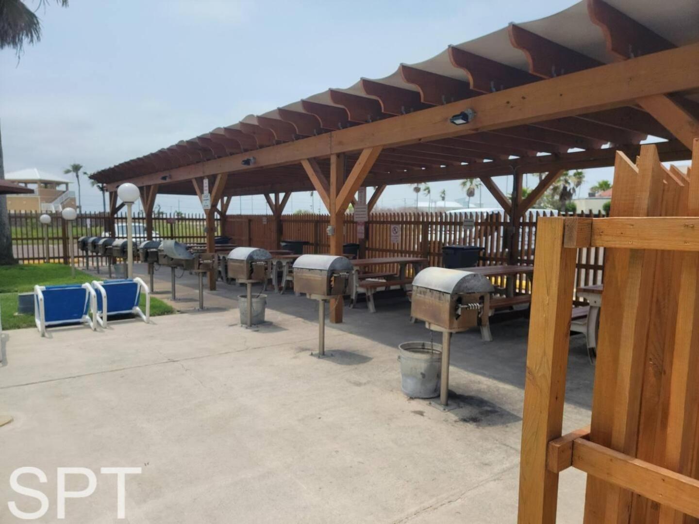 Beach Access Condo With Pool, Hot Tub Area & Bbq - Gulfview I - Unit 213 South Padre Island Zewnętrze zdjęcie