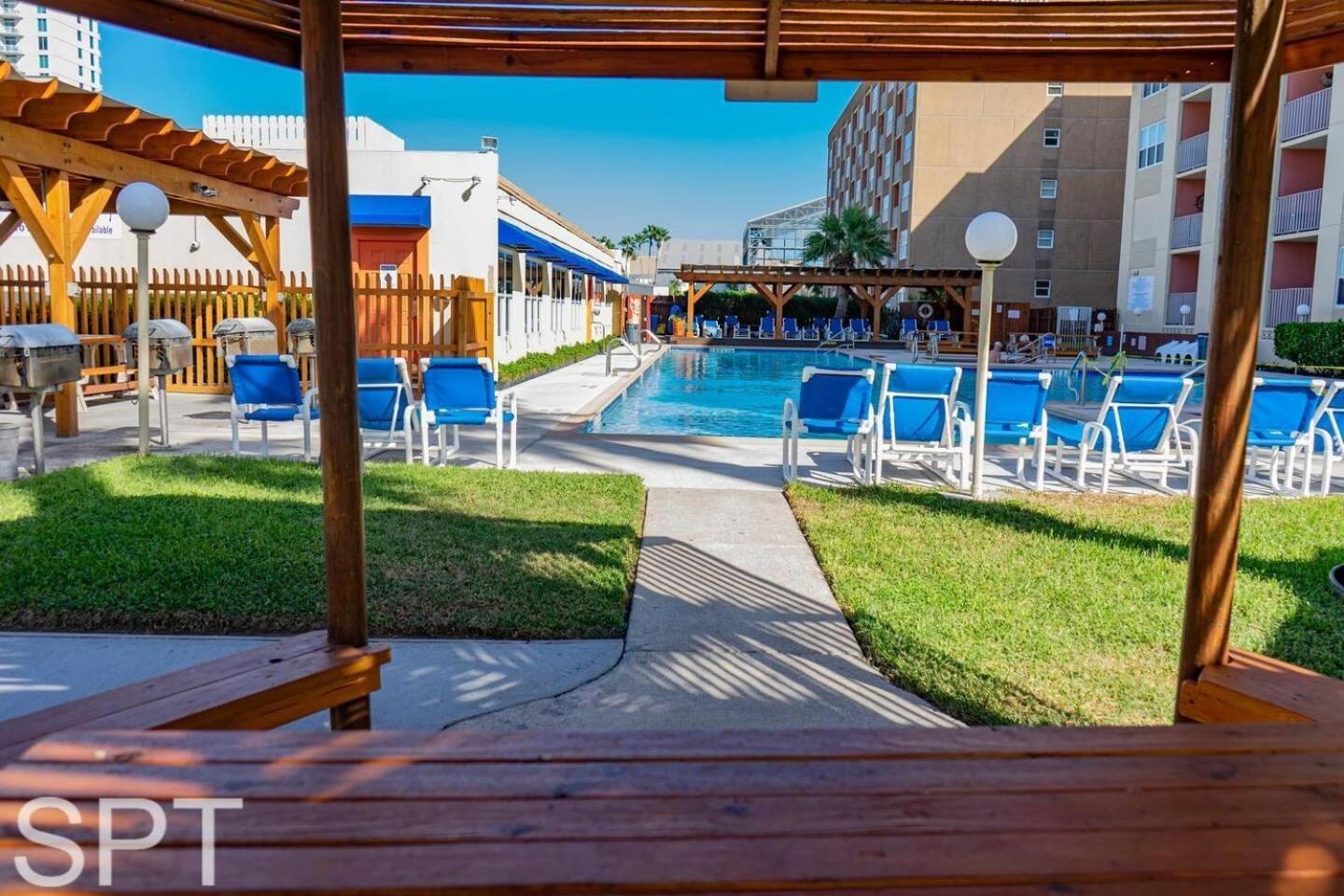 Beach Access Condo With Pool, Hot Tub Area & Bbq - Gulfview I - Unit 213 South Padre Island Zewnętrze zdjęcie